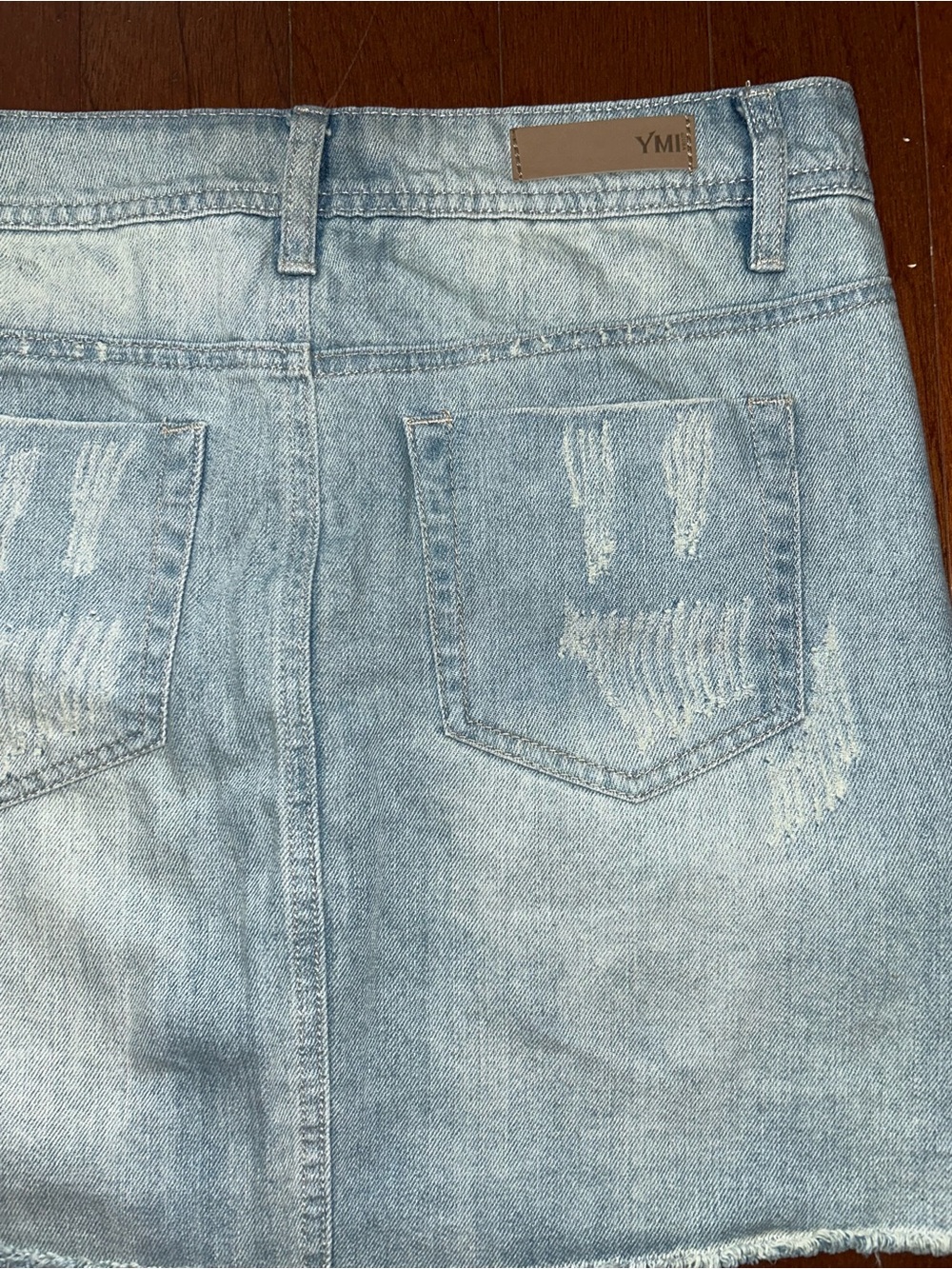 NEW YMI Distressed Denim Mini Skirt Full Button-Up Raw Hem Size 7 Y2K - Picture 5 of 10